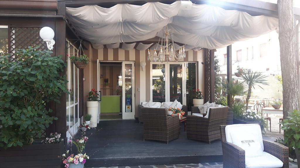 Hotel Helvetia ミラノ・マリッティマ エクステリア 写真