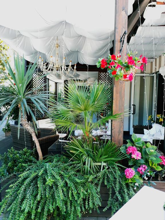Hotel Helvetia ミラノ・マリッティマ エクステリア 写真